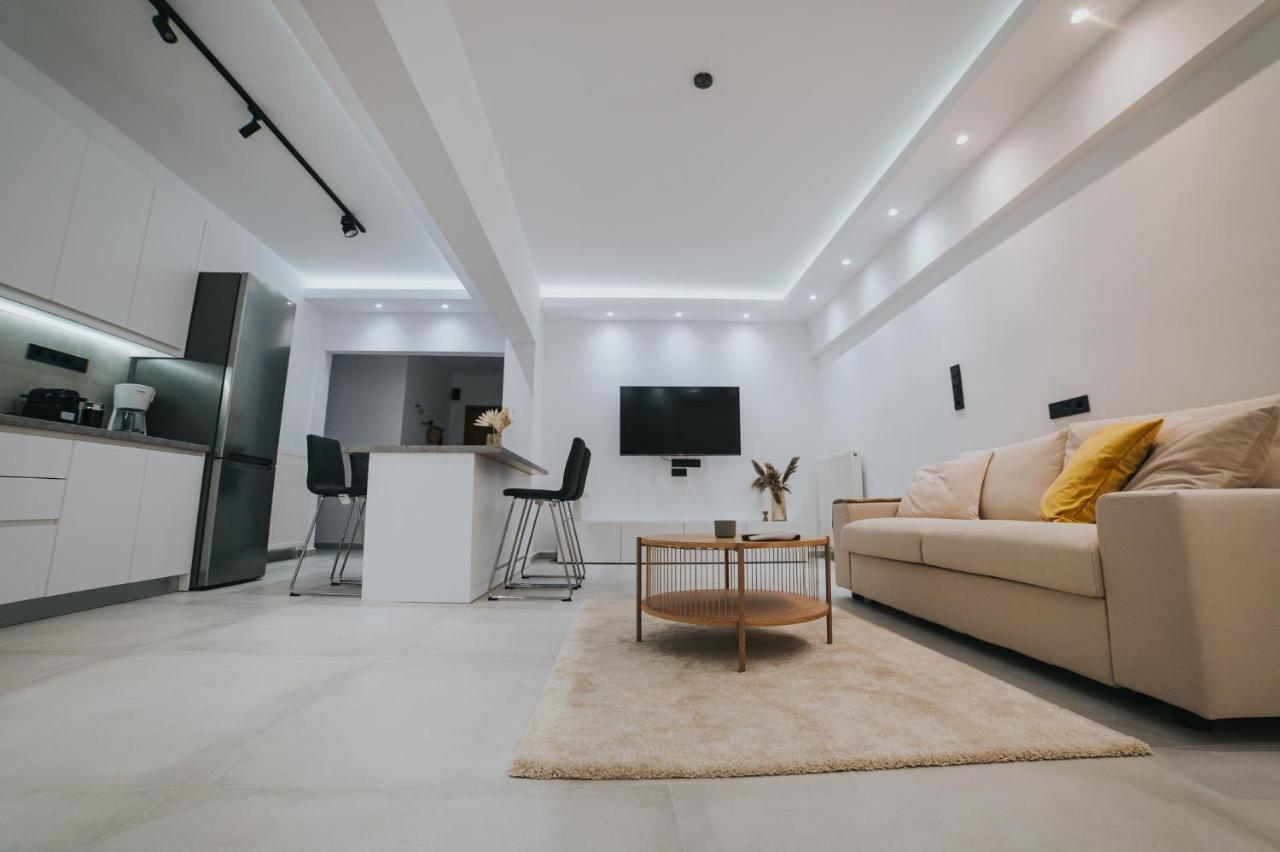 Luxury And Spacius Apartment Thessaloniki Exterior foto